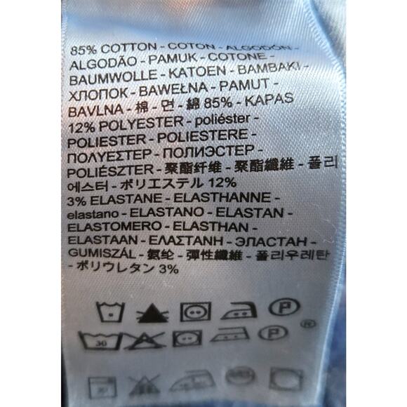 NWT Levi's 720 High Rise Super Skinny‎ Distressed Jeans Women's Size 6 Short - Picture 4 of 5